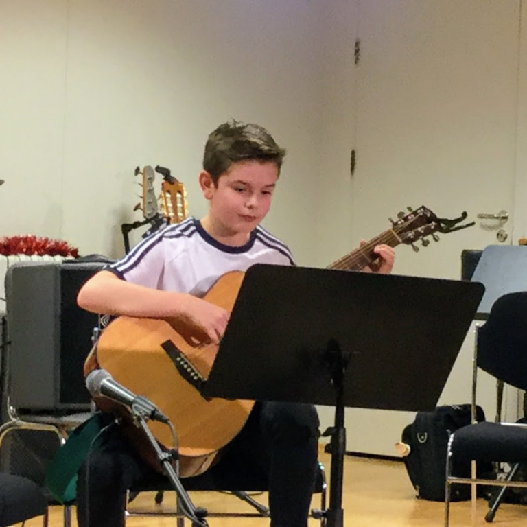 Jólatónleikar í Víkurröst.